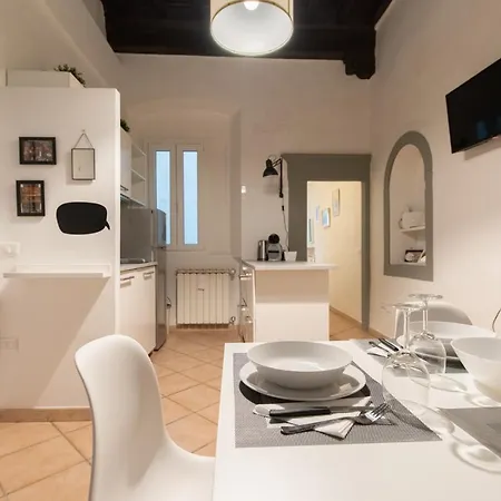 2 Next To A Market And Piazza Santa Croce - Homeunity Apartment Florence